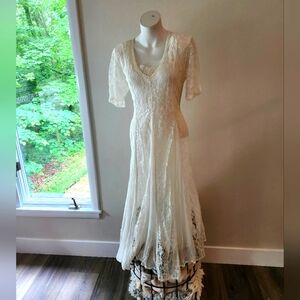 Starina Vintage Short Sleeve Wedding Dress Sz M